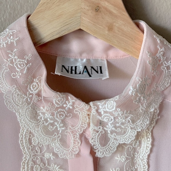 Vintage NILANI Pale Pink Lacr Trim Sheer Blouse - Picture 3 of 7